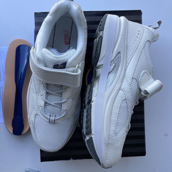 Dr. Comfort - 6840 - Size 8 W White -Therapeutic footwear, diabetic shoes. A123 main image 5